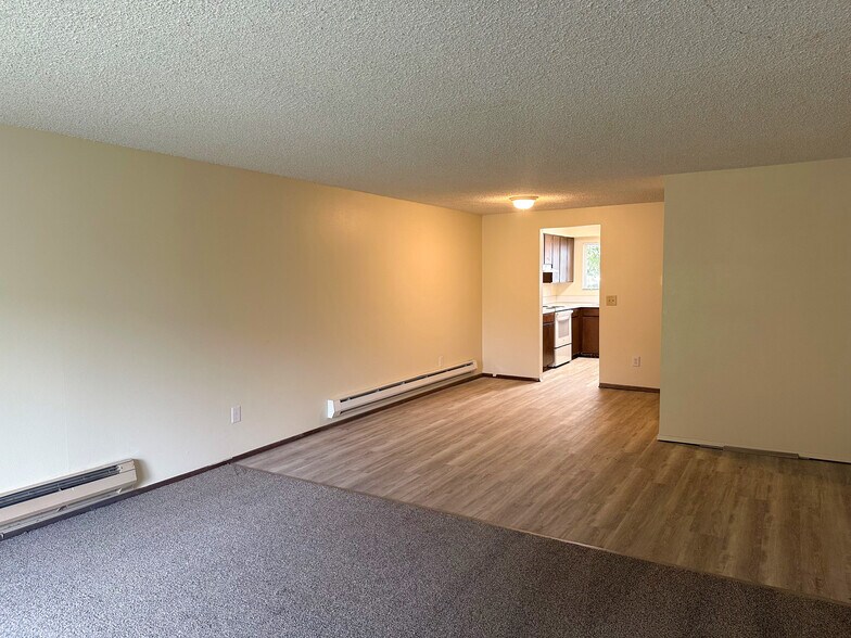More Photos Of 17820 Smokey Point Blvd, Arlington Apartments For Sale