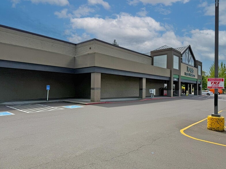 More Photos Of 4746 Portland Rd NE, Salem General Retail For Sale