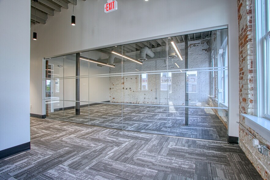 More Photos Of 476-486 Edgewood Ave SE, Atlanta Storefront Retail Office For Lease