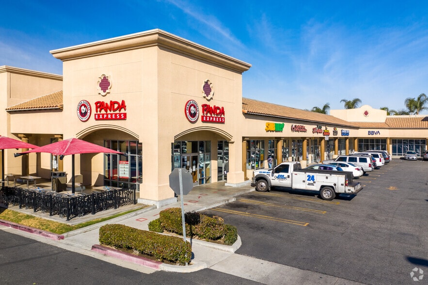 More Photos Of , Lynwood General Retail For Sale