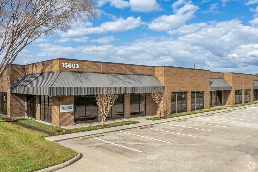 More Photos Of 15603 W Hardy Rd, Houston Unknown For Lease
