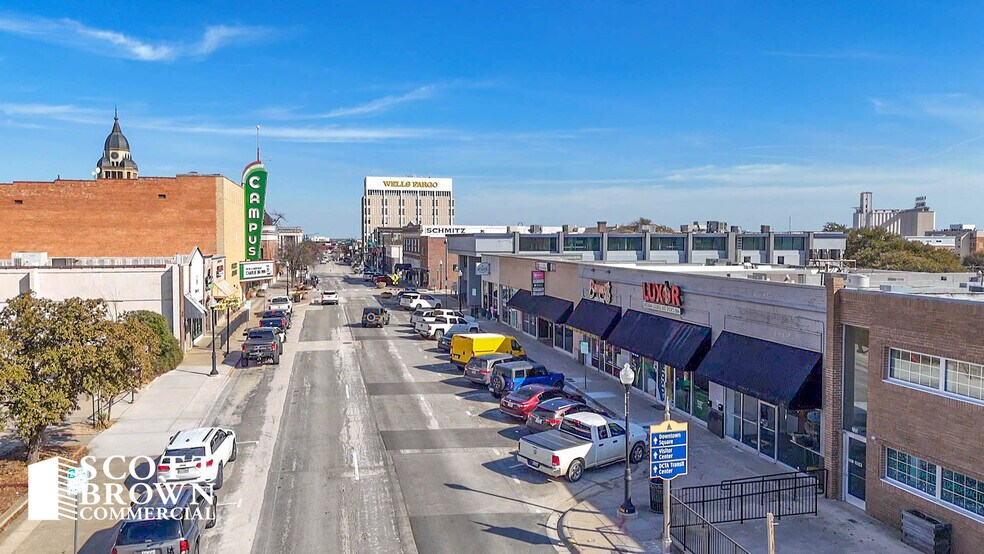 More Photos Of 225 W Hickory St, Denton Loft Creative Space For Lease