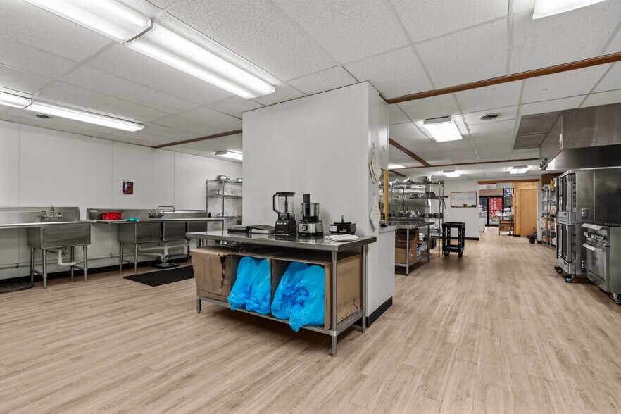 More Photos Of 1282 US Highway 2 E, Kalispell Apartments For Sale