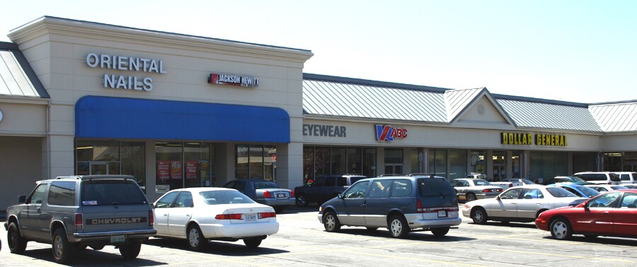More Photos Of 600-647 W Main St, Danville Unknown For Lease