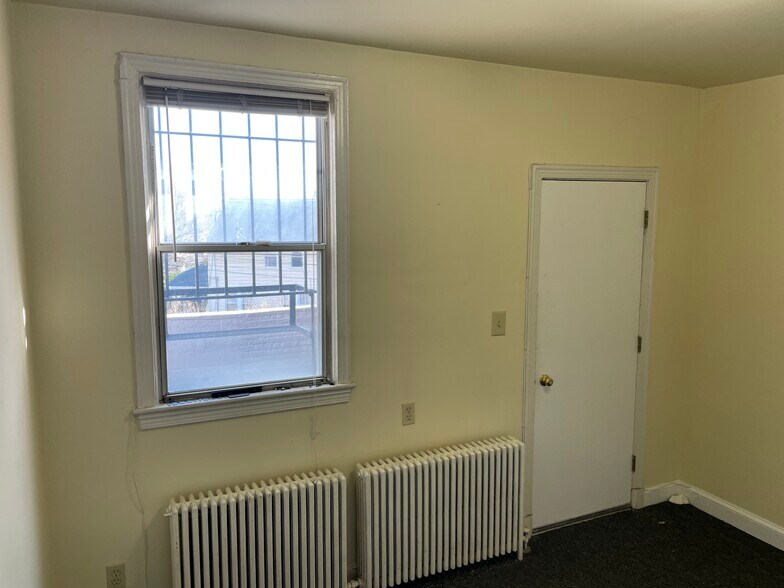 More Photos Of 1613 Rhode Island Ave NE, Washington Loft Creative Space For Lease