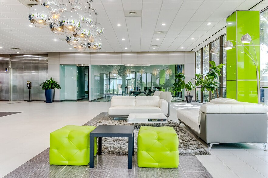 More Photos Of 2350 Valley View Ln, Dallas Loft Creative Space For Lease