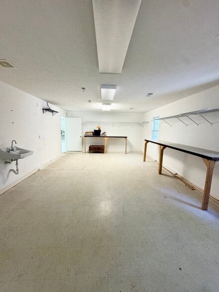 More Photos Of 245 W Bonacre Rd, Cataula Religious Facility For Sale