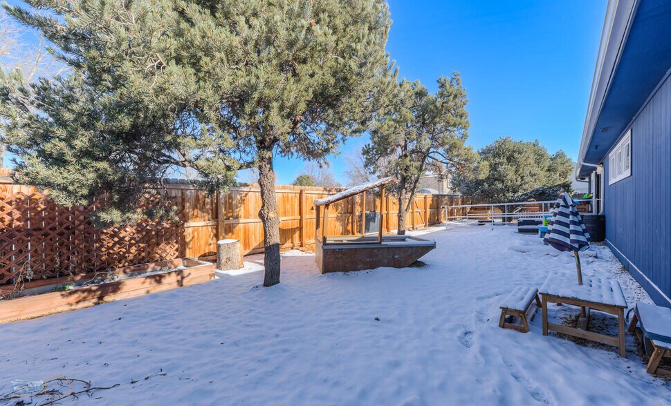 More Photos Of 340 Maple St, Frederick Specialty For Sale