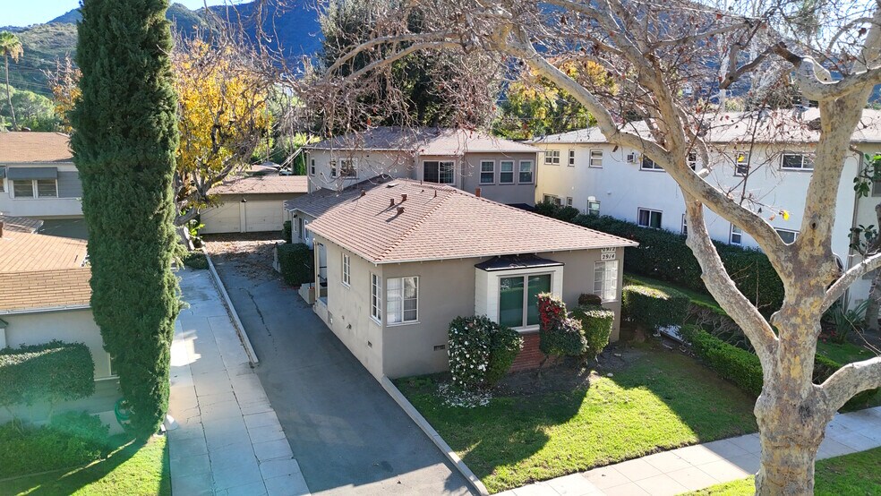 More Photos Of 2912 W Riverside Dr, Burbank Apartments For Sale