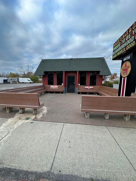 More Photos Of 4414 Bailey Ave, Buffalo Restaurant For Sale
