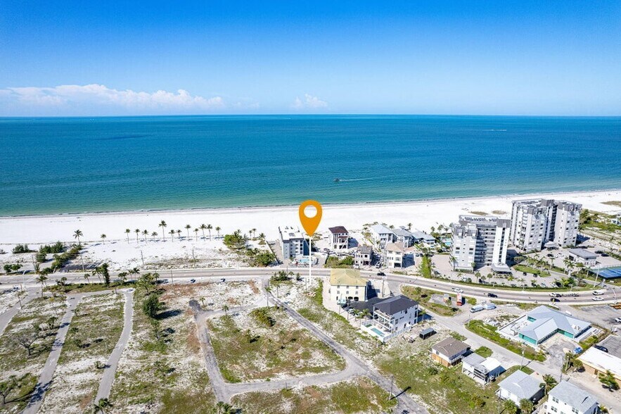 More Photos Of 2915 Estero Blvd, Fort Myers Land For Sale