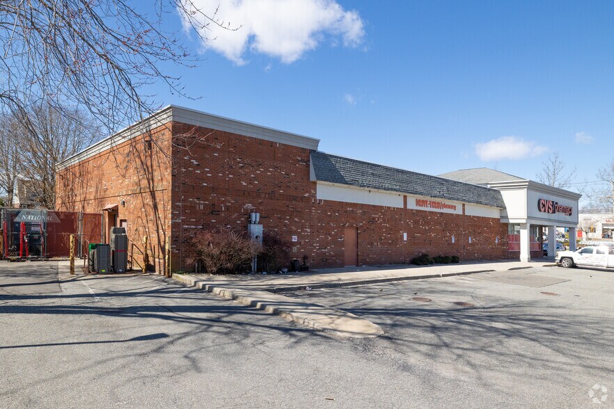 More Photos Of 111 Depot Rd, Huntington Station Drugstore For Sale