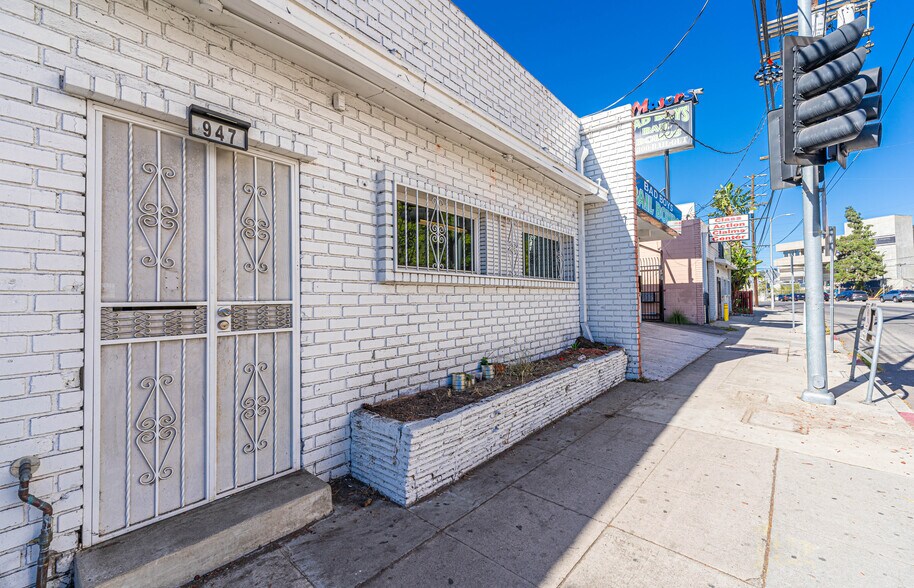 More Photos Of 947 N Vignes St, Los Angeles Warehouse For Sale
