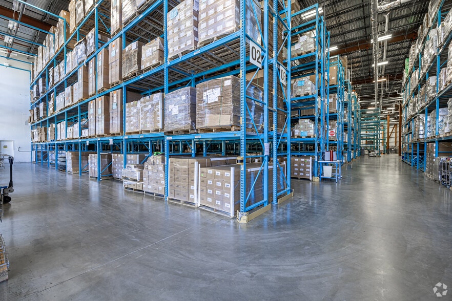 More Photos Of 50 Corporate Dr, Trumbull Distribution For Lease