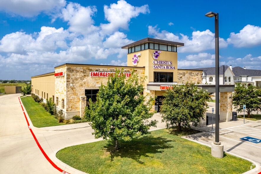 More Photos Of 161 Creekside Way, New Braunfels Unknown For Lease