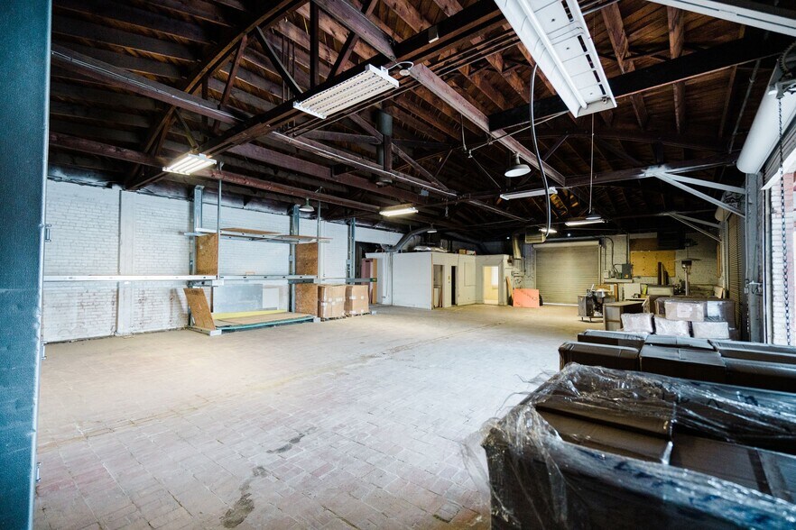 More Photos Of 845 S Topeka Ave, Fresno Manufacturing For Sale