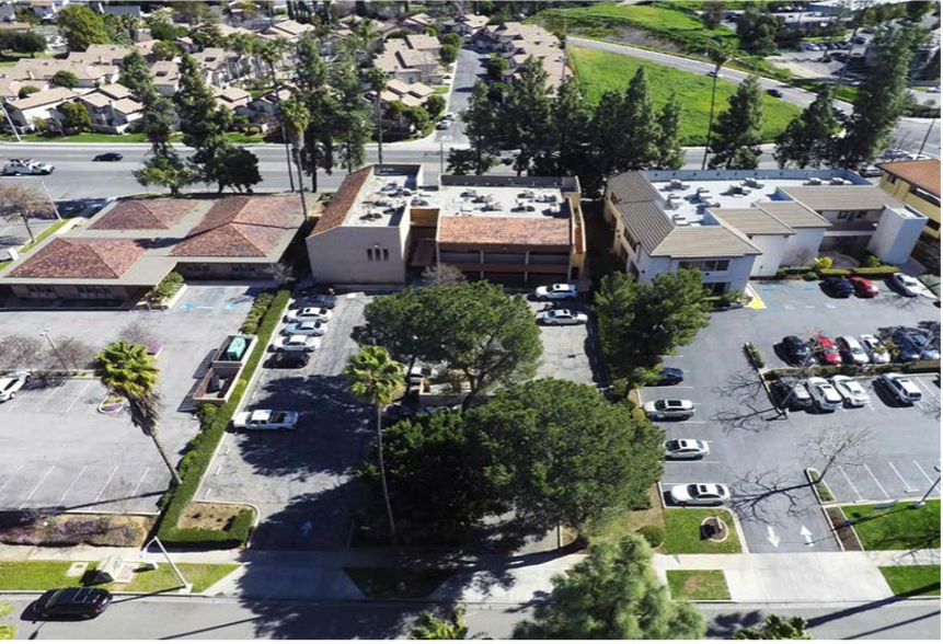 More Photos Of 5015 Canyon Crest Dr, Riverside Medical For Lease