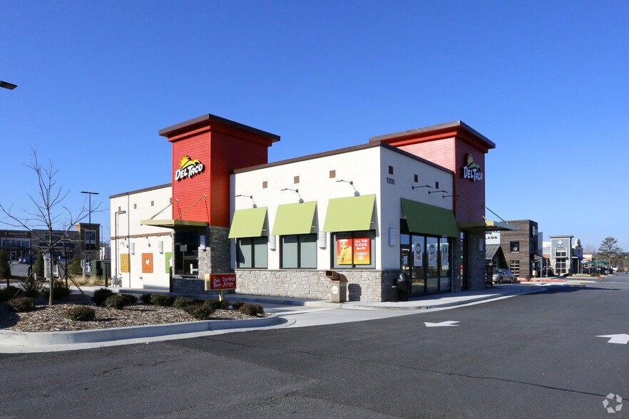 Primary Photo Of 1935 Cobb Pky NW, Kennesaw Fast Food For Lease
