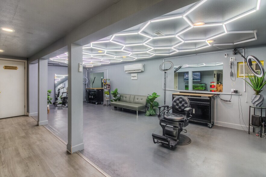 More Photos Of 4813 Tieton Dr, Yakima Storefront Retail Office For Sale