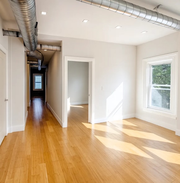 More Photos Of 33 Pine St, Binghamton Storefront Retail Residential For Sale