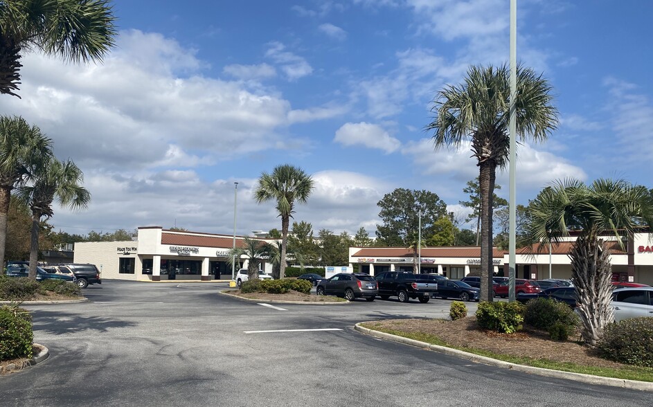 More Photos Of 630 Skylark Dr, Charleston Unknown For Lease