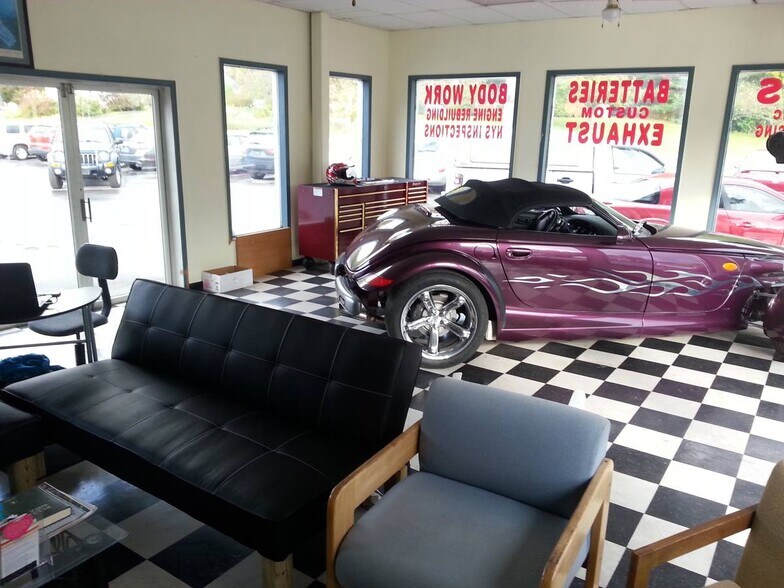 More Photos Of 819 US -9, Keeseville Auto Repair For Sale
