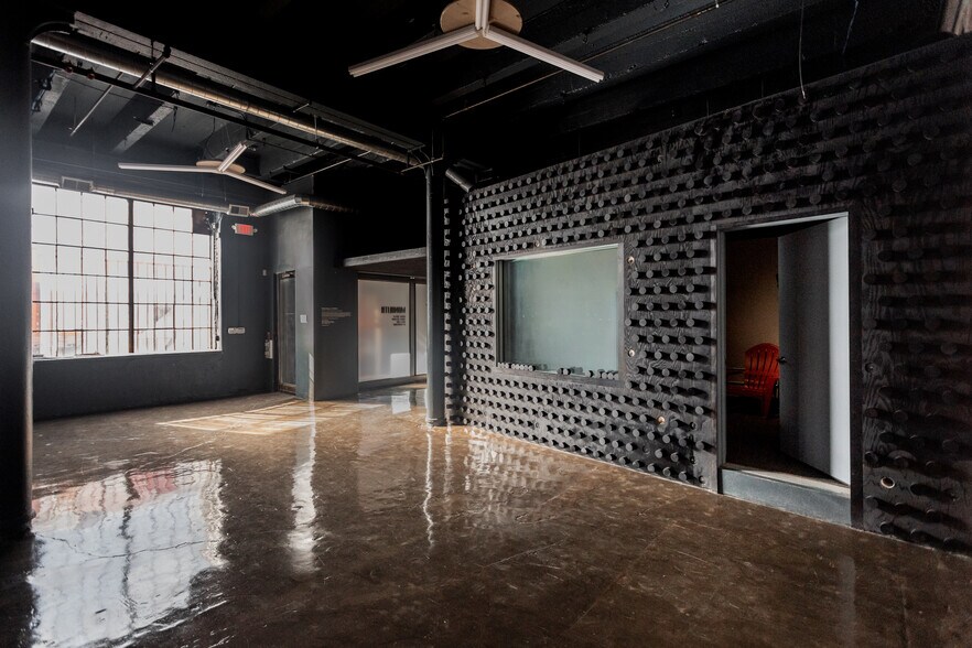 More Photos Of 1551 Winder St, Detroit Apartments For Lease