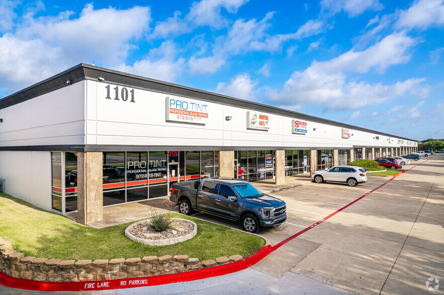 Primary Photo Of 1101 Ohio Dr, Plano General Retail For Lease