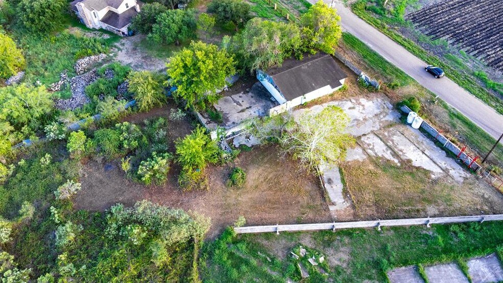 More Photos Of 117 County Road 227, East Bernard Land For Sale