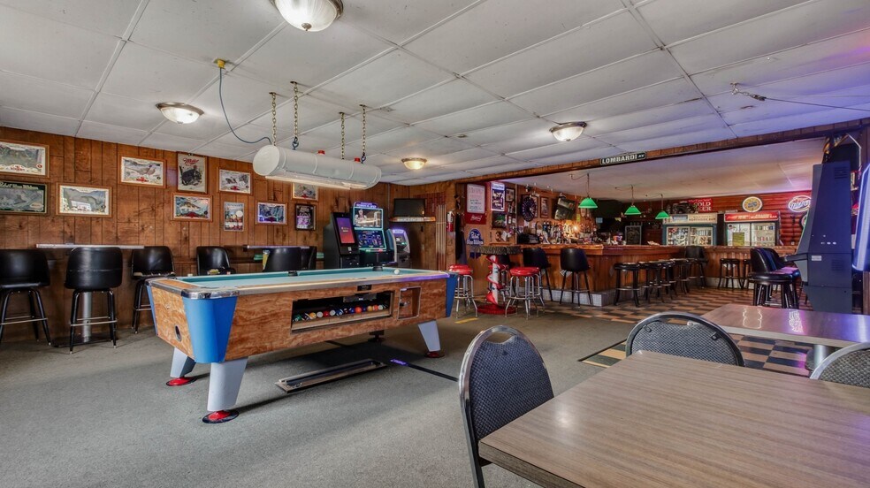 More Photos Of N5425 County Road H, Mondovi Restaurant For Sale