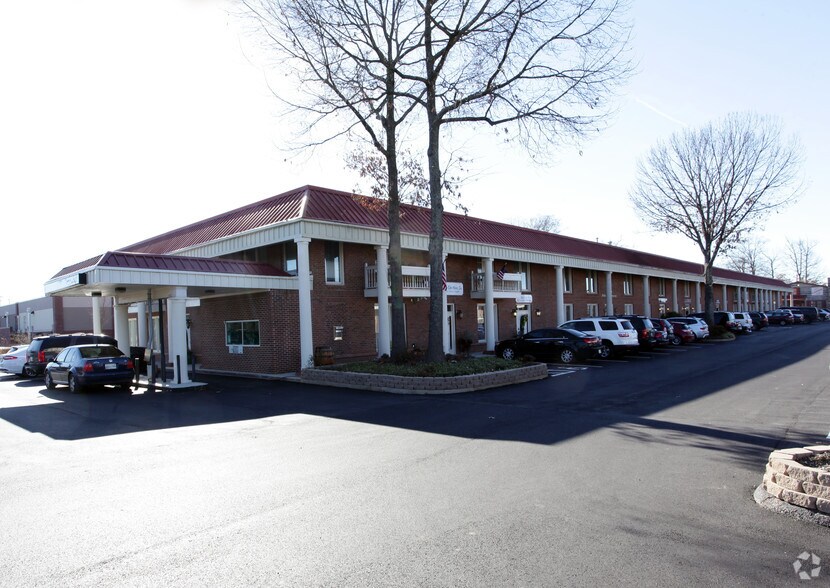 More Photos Of 348 New Byhalia Rd, Collierville Medical For Lease