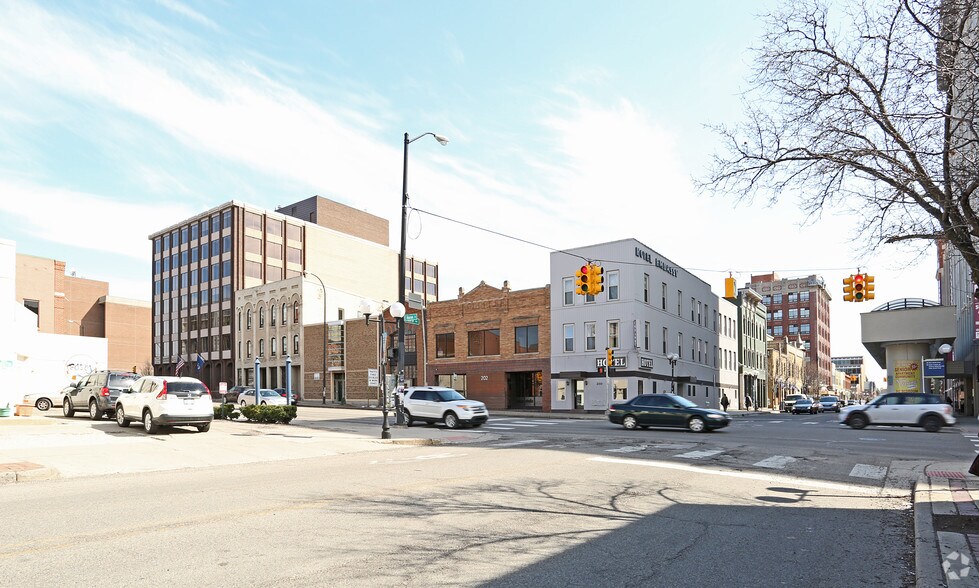 More Photos Of 206 E Huron St, Ann Arbor Loft Creative Space For Sale