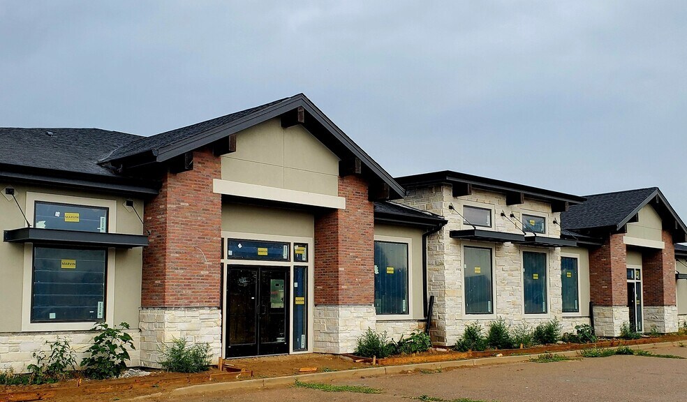 More Photos Of 271 S Elm Ave, Eaton Office For Sale