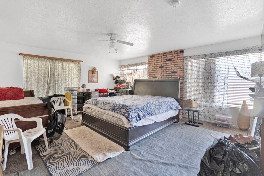 More Photos Of 14720 Main St, Hesperia Office For Sale