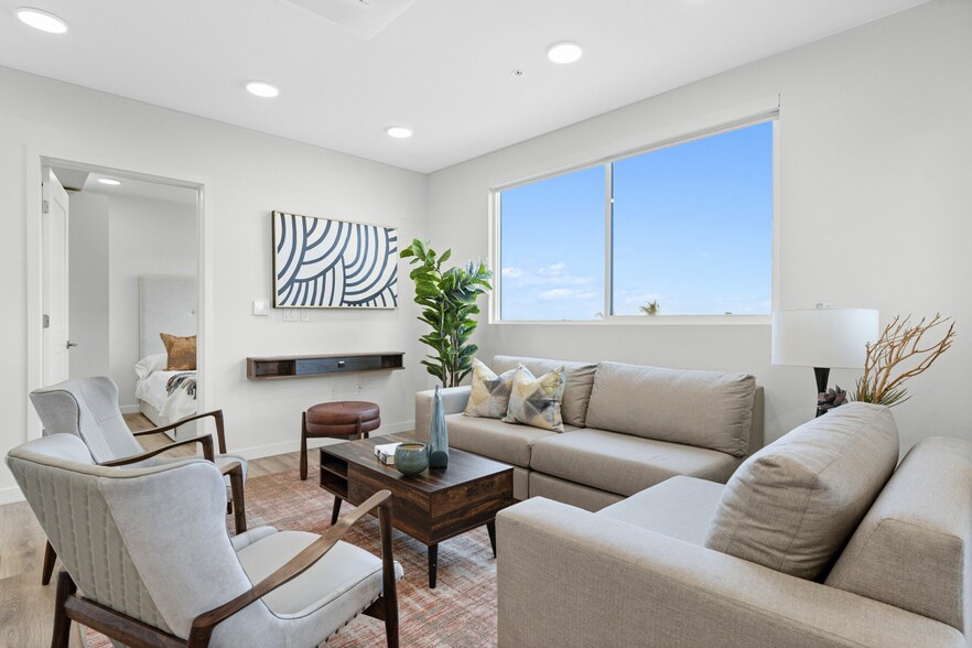 More Photos Of 3943 Oregon St, San Diego Apartments For Sale