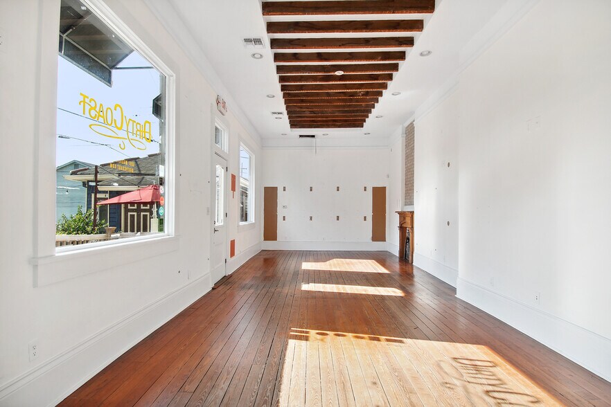 More Photos Of 5631 Magazine St, New Orleans Office For Sale