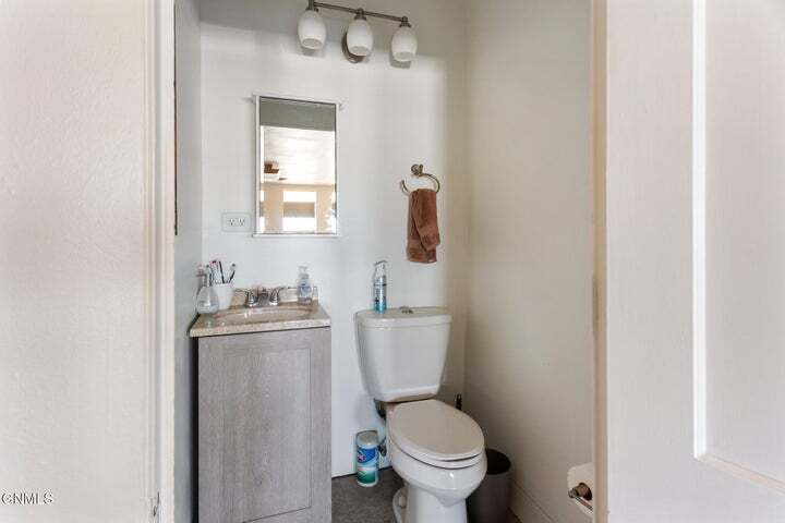 More Photos Of 213 11th St W, Williston Restaurant For Sale