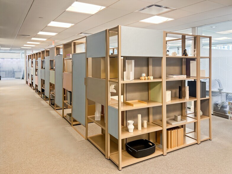 More Photos Of 150 Alhambra Cir, Coral Gables Coworking Space