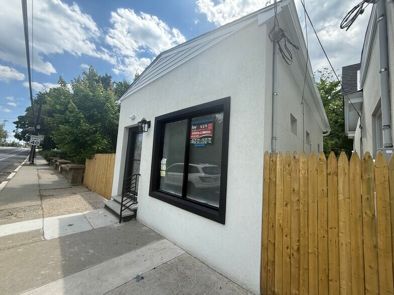 Primary Photo Of 216 S Black Horse Pike, Blackwood Storefront For Lease