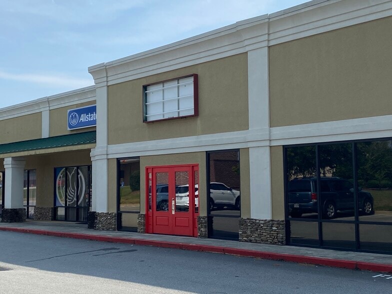 More Photos Of 150 Athens Hwy, Loganville Storefront For Lease