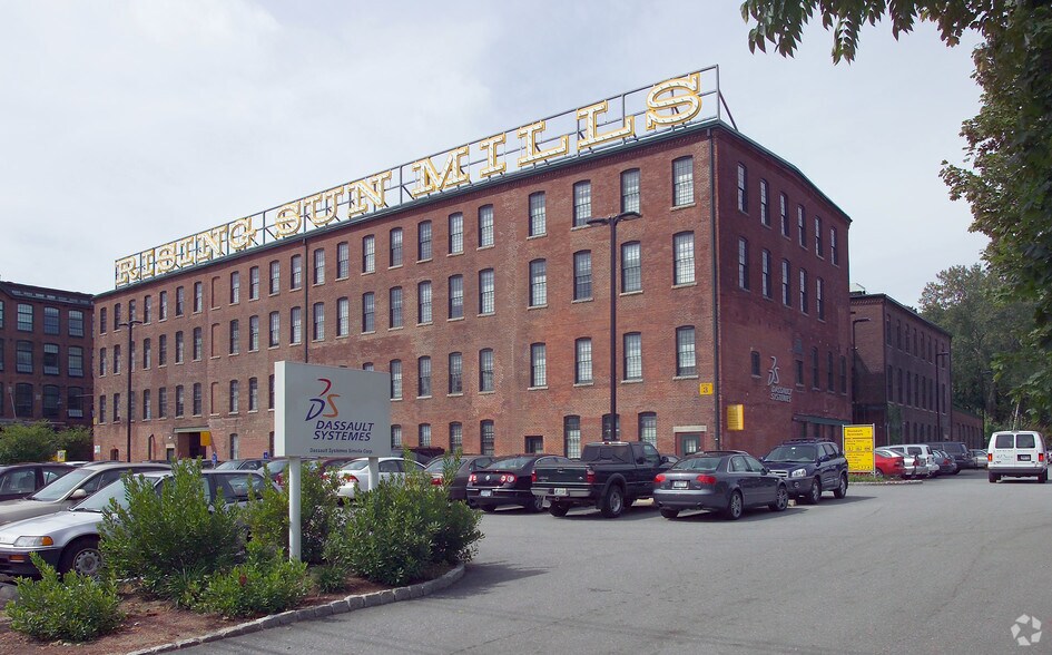 More Photos Of 166 Valley St, Providence Office Residential For Lease