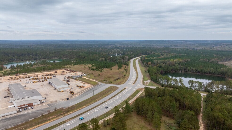 More Photos Of 11708 GA Highway 24 W, Sandersville Warehouse For Sale