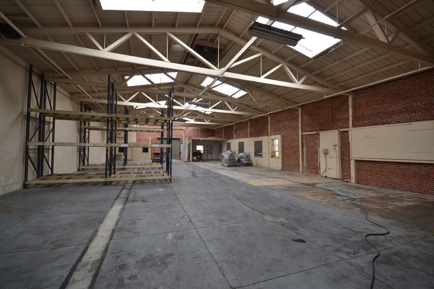 More Photos Of 701-715 Dwight Way, Berkeley Warehouse For Lease
