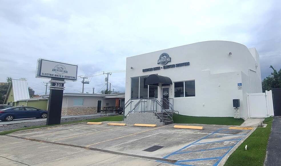 Primary Photo Of 331 E Commercial Blvd, Fort Lauderdale Freestanding For Lease