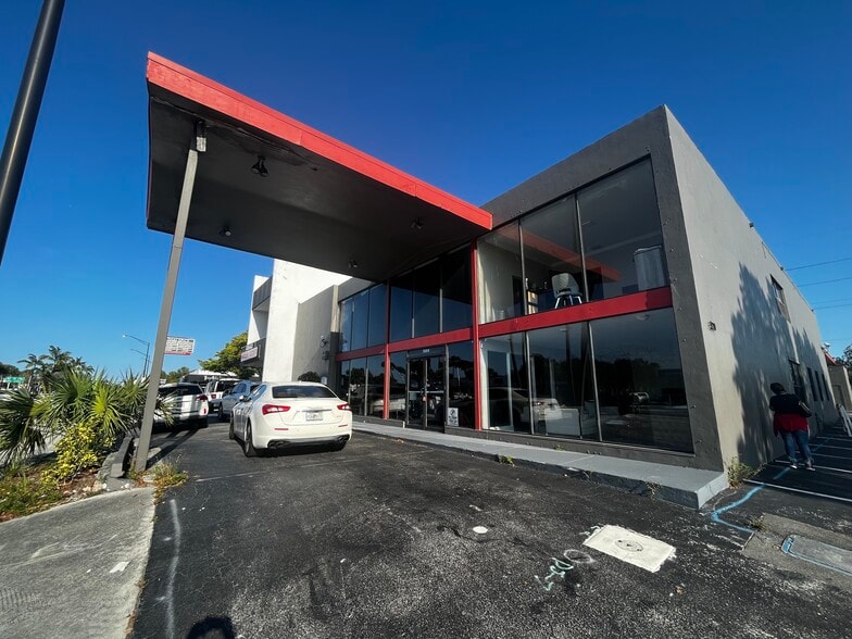 Primary Photo Of 1500 E Commercial Blvd, Fort Lauderdale Freestanding For Lease