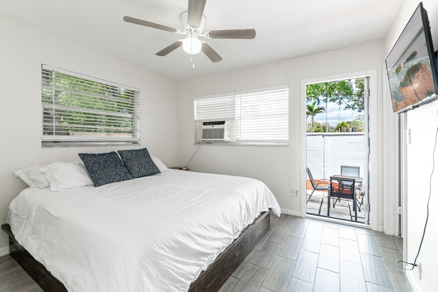 More Photos Of 1415 SW 1st St, Fort Lauderdale Apartments For Sale