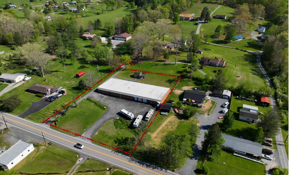 Primary Photo Of 868 State Route 3 and 12, Hinton Flex For Sale