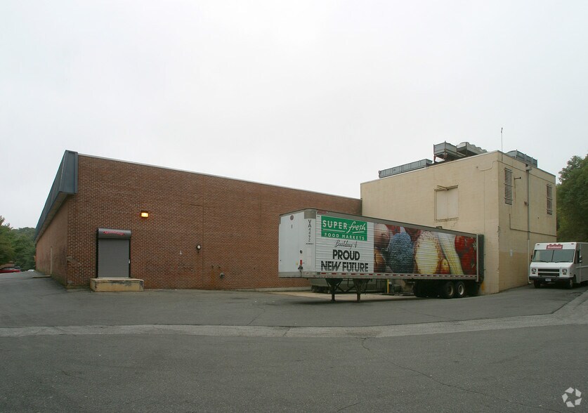 More Photos Of 1238-1298 Bay Dale Dr, Arnold Freestanding For Lease