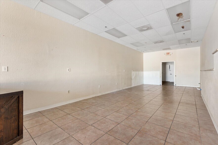 More Photos Of 440-500 W Gulf Atlantic Hwy, Wildwood Unknown For Lease