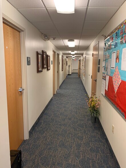 More Photos Of 641-651 Maple Ave, Hartford Office For Lease